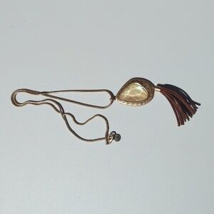 The Sak Mother of Pearl Women's Tassel Necklace Pendant